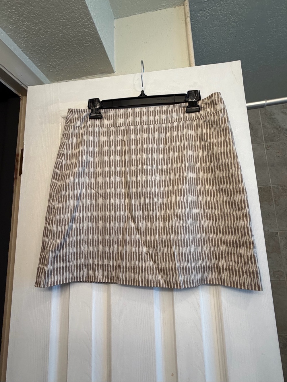 LOFT Taupe and Cream Patterned Mini Skirt